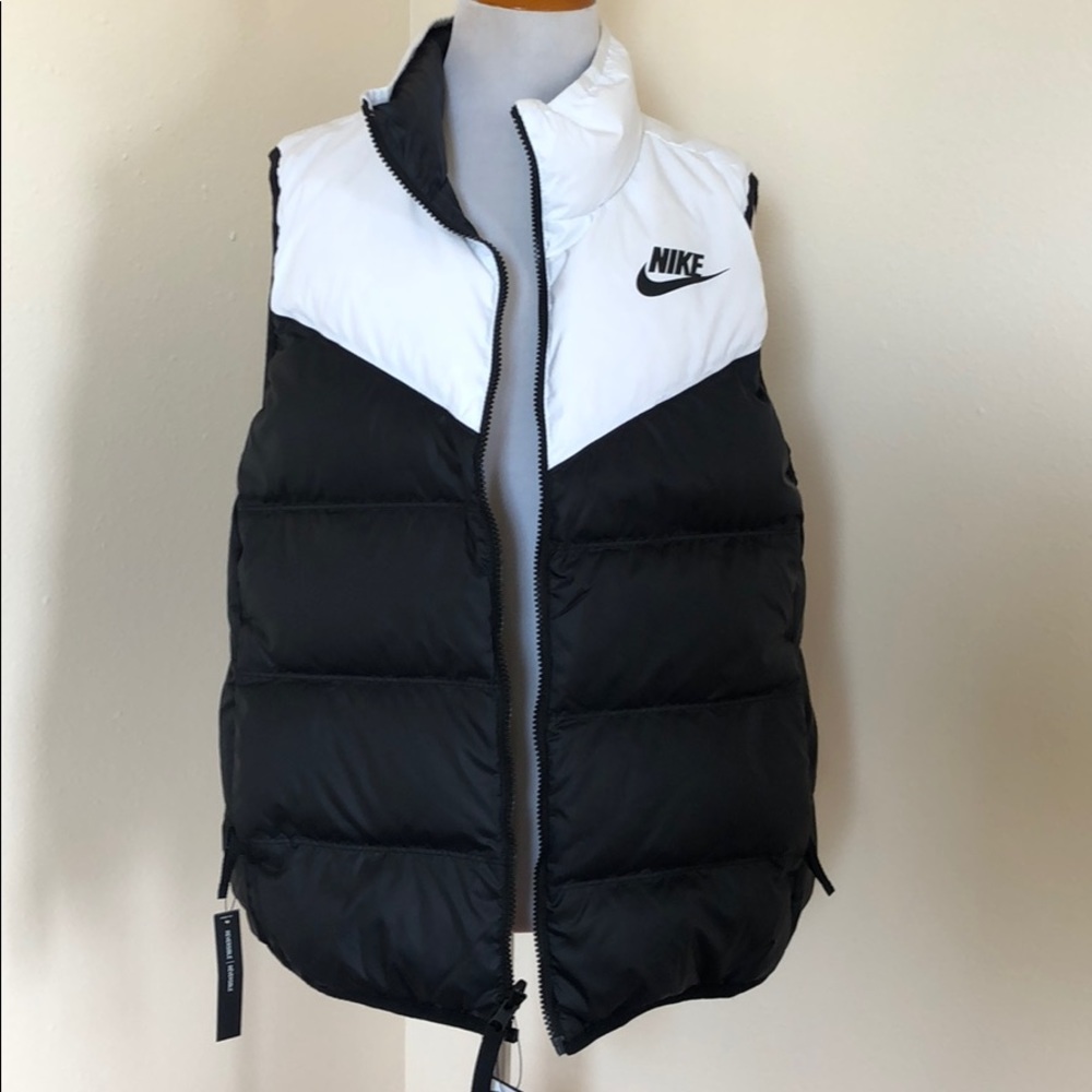 NWT Nike reversible down vest - Picture 2 of 7